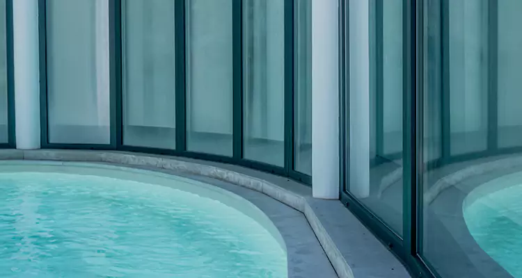 Repair Polyester Screen for Pool Enclosure in Tarpon Springs, FL