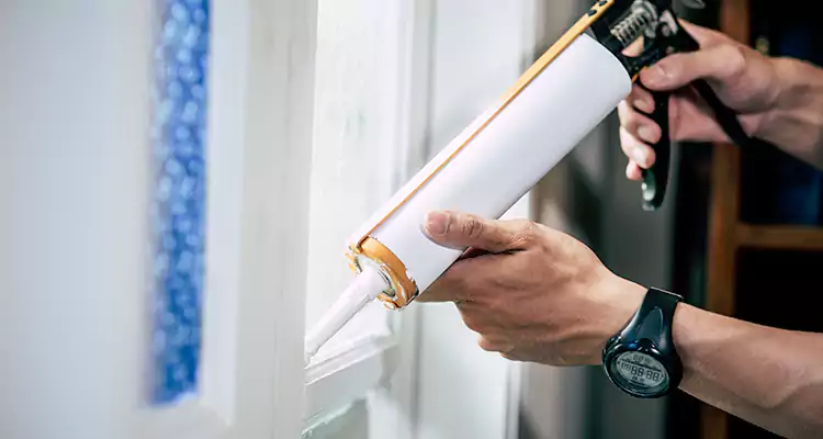 Windows Leaking Air Repair in Tarpon Springs, FL