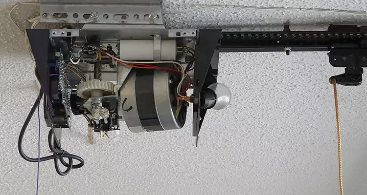 Garage Door Motor Replacement in Tarpon Springs, FL