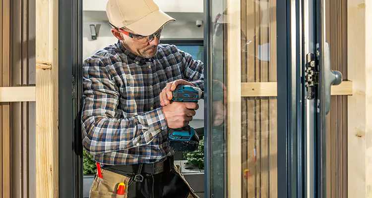 Top-Rated Patio Door Handle and Lock Repair Service for Homeowners in Tarpon Springs, FL