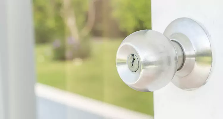 Patio Door Mechanism Jammed in Tarpon Springs, FL