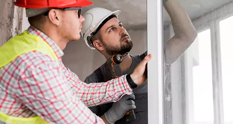 Sliding Patio Door Sticking? Expert Repair in Tarpon Springs, FL.