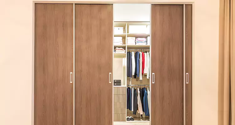 Sliding Closet Wardrobe Repairs in Tarpon Springs, FL
